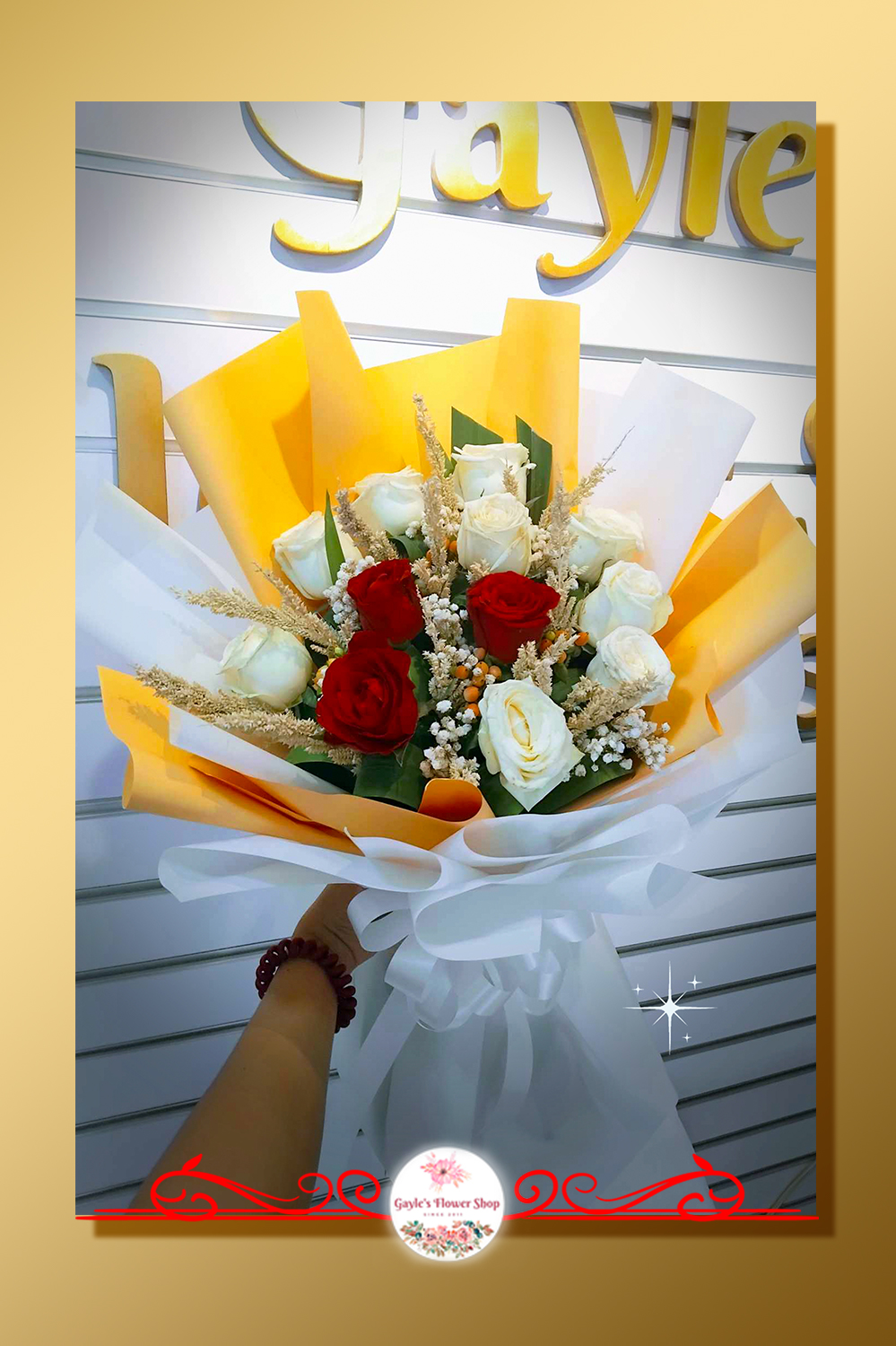 1 Dozen Mix Roses Bouquet D14