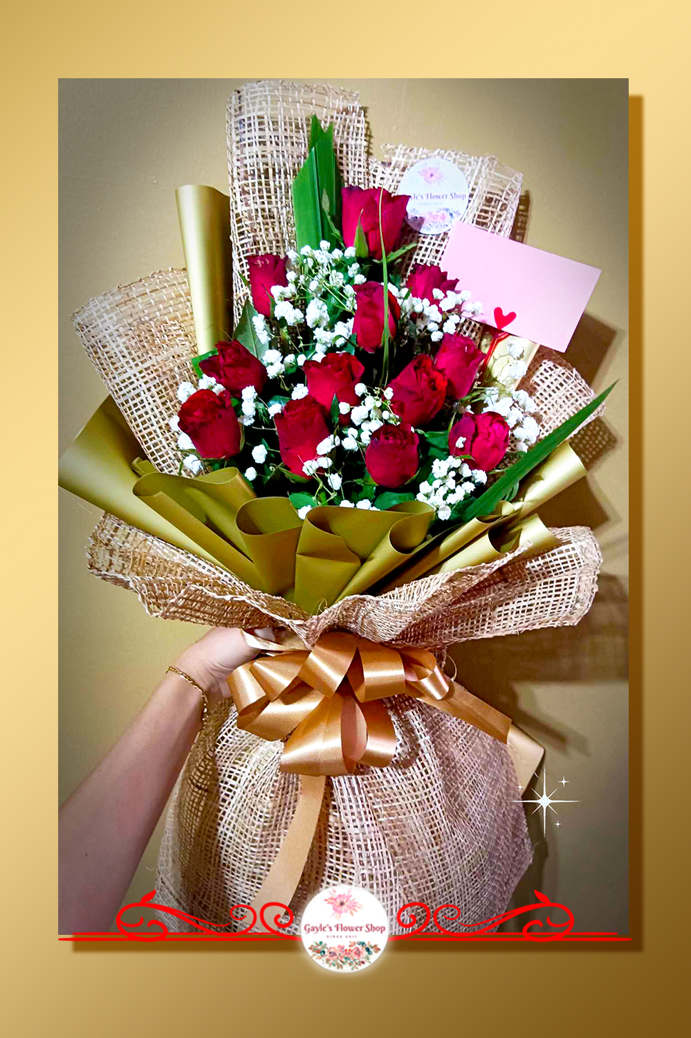 1 Dozen Roses Bouquet D2